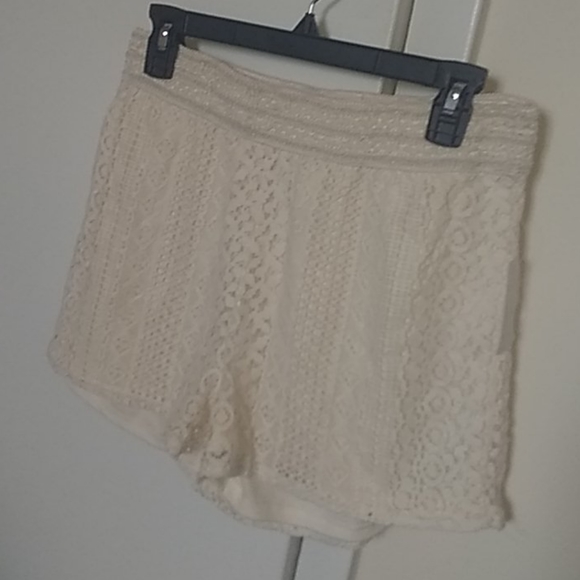 NWT Bongo Lace Shorts, Juniors Sz L - Picture 1 of 3